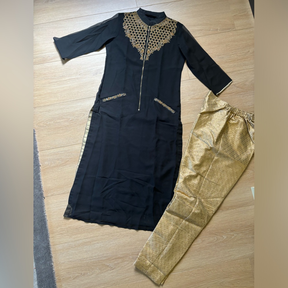 Black and Gold Salwar Kameez- 2 piece with beading and zipper